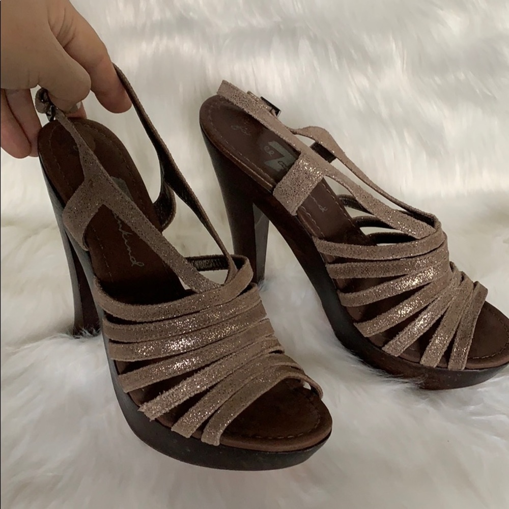 7 For All Mankind Platform Wood Heel Sandals 10